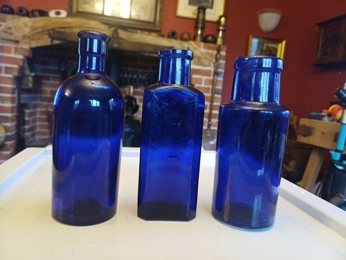Trio antique cobalt blue - trio, of