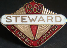 THE FOOTBALL ASSOCIATION 1969 STEWARD Badge Brooch pin In gilt 34mm x 25mm