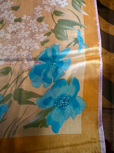 Vintage vera neumann silk - vintage,