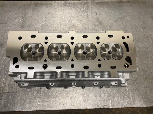 Reconditioned cylinder head - reconditioned,