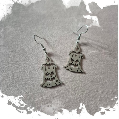 Creepy skull candle charm - creepy,