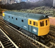 Lima Class 33 Diesel