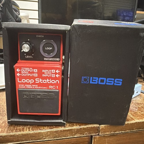Used boss loop station - rc-1,