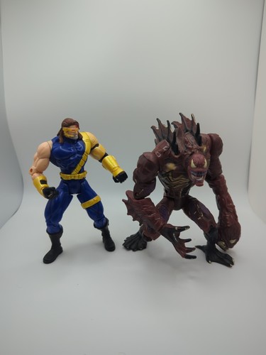 Marvel toybiz figure bundle - figure,