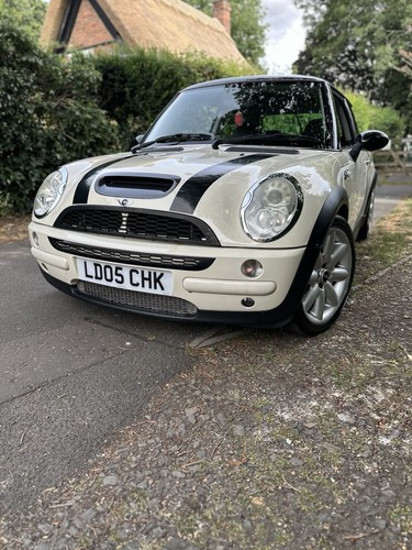 Mini cooper pepper white - cooper,