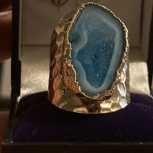 Blue drusy agate quartz - blue,