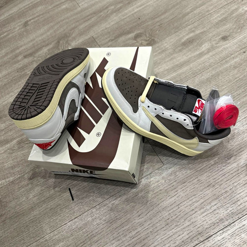 Nike air jordan low travis - low,