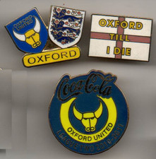 Set of 3 badges OXFORD UNITED