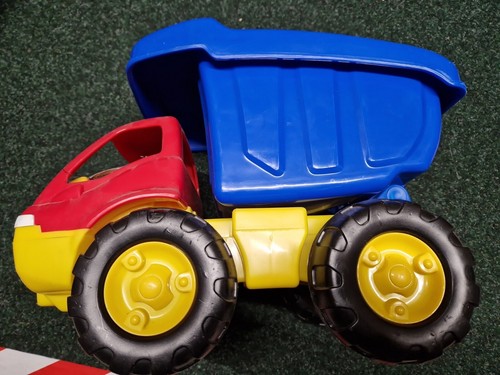Miniland dump truck plastic - dump,