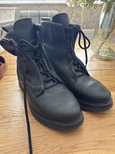 Clarks women black leather - women’s,