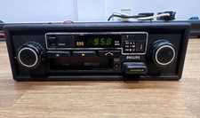 Vintage Philips 890 Radio