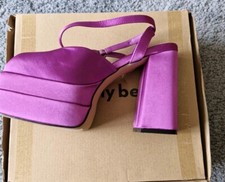 New Magenta retro block heel