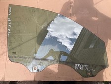 Breaking Porsche Cayenne (9PA)