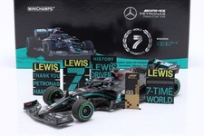 Minichamps - 1:18 Mercedes-AMG
