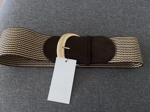 Bnwt women zara split - bnwt,