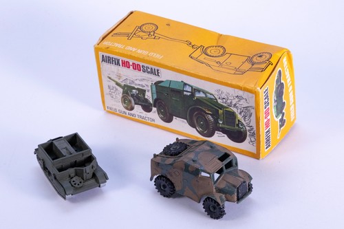 Vintage airfix field gun - field,