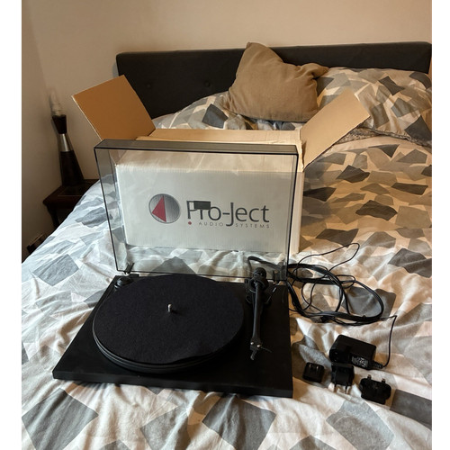 Pro ject essential - essential, ii
