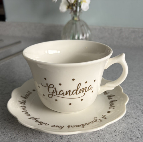 Lovely century house cream - lovely,