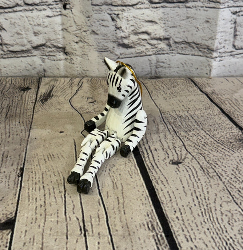 10cm white black zebra sitting - zebra,