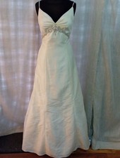 Wedding dress size 10 ivory