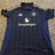 Manchester United 2024-25 Away
