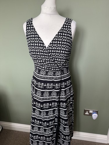 Stunning east floral cotton