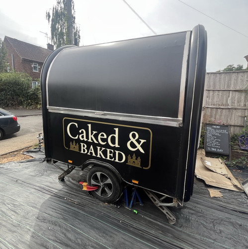 Mobile catering trailer with - trailer,