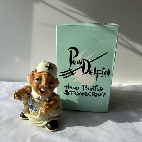 Pendelfin rabbit figurine - rabbit,