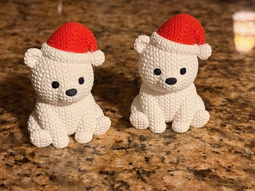 Polar bear figures with - figures,