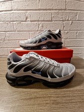 NIKE AIR MAX PLUS TN GREY UNIVERSITY BLUE DM0032-015 MENS UK SIZE 9.5