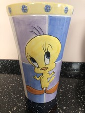 Vintage Warner Brothers Tweety Pie Vase 1999 - 19cm Tall with Free Tweety Scarf