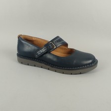 Clarks Unstructured Shoes Womens 4 Mary Jane Navy Leather Flat Comfort Strap