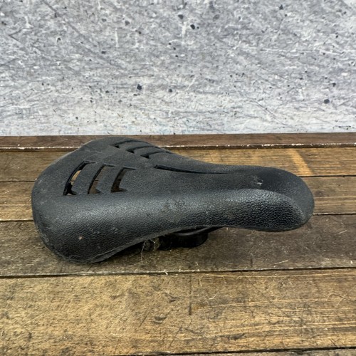 Vintage bmx seat 12 - seat, gt-12