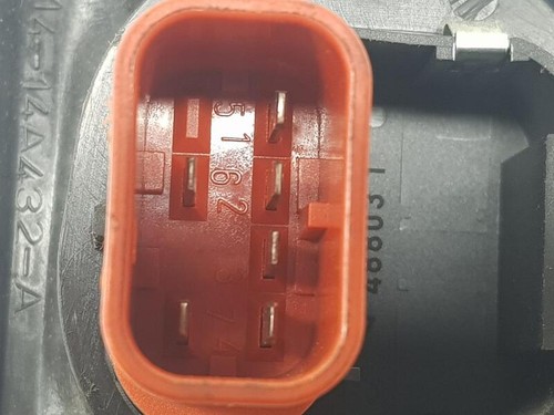 1107243 front window control