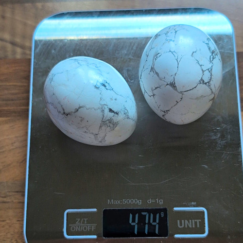 Polished howlite - 2x,