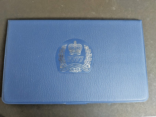 1977 queen silver jubilee - silver,