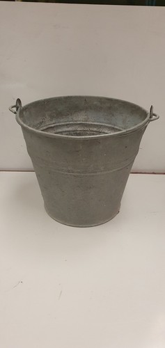 Vintage galvanised bucket - galvanised,