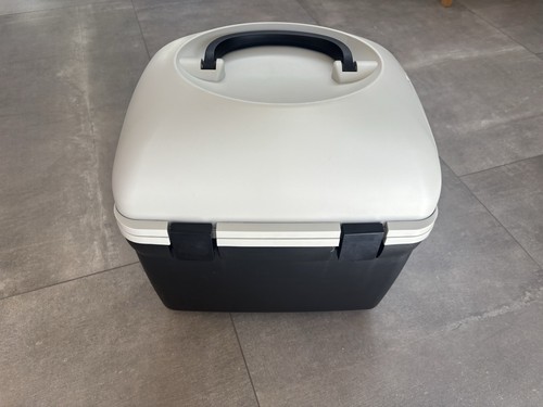 Halfords hot cold box - ct-20-12, hot/cold