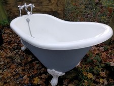 Fired Earth Freestanding  Roll