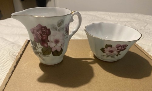 Vintage 1950s royal grafton - royal,