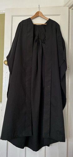 Good quality academic gown - academic,