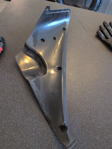 Yamaha 1998 left - r1, side