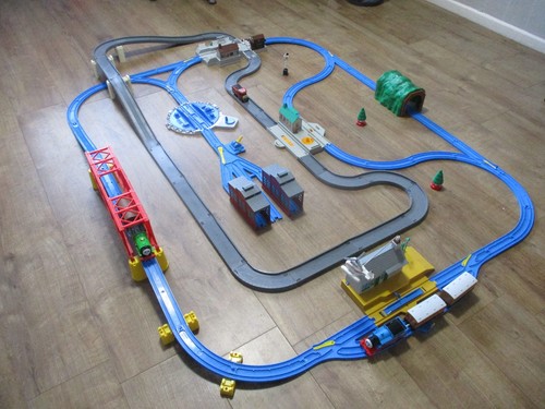 Tomy trackmaster thomas the - tomy,