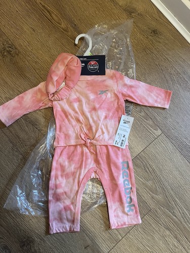 Girls reebok set with - girls,