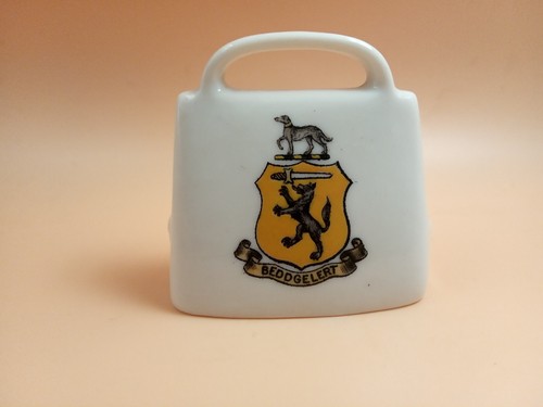 Goss crested china - crested,