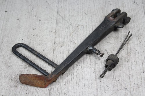 Side stand support - stand,