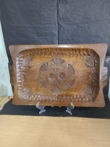 Antique hand carved wooden - antique,