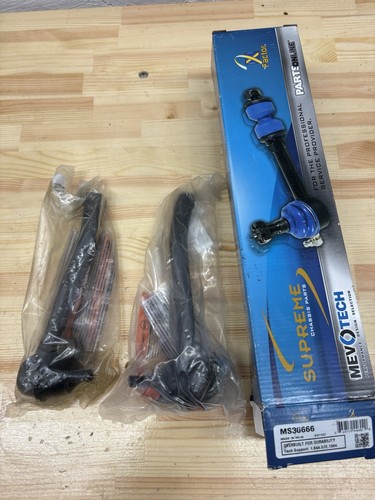 Datsun 240z 260z 280z pair - 280z,