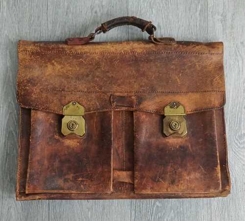 Distressed vintage leatger - distressed,