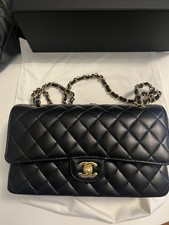 Chanel Black Caviar Classic Iconic double Flap bag Medium Gold Hardware